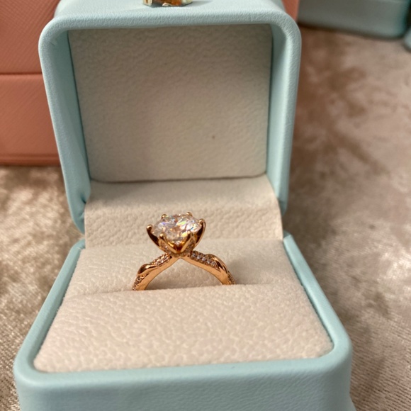 3ct classic cut round moissanite rose gold ring. SOLD - Picture 2 of 10